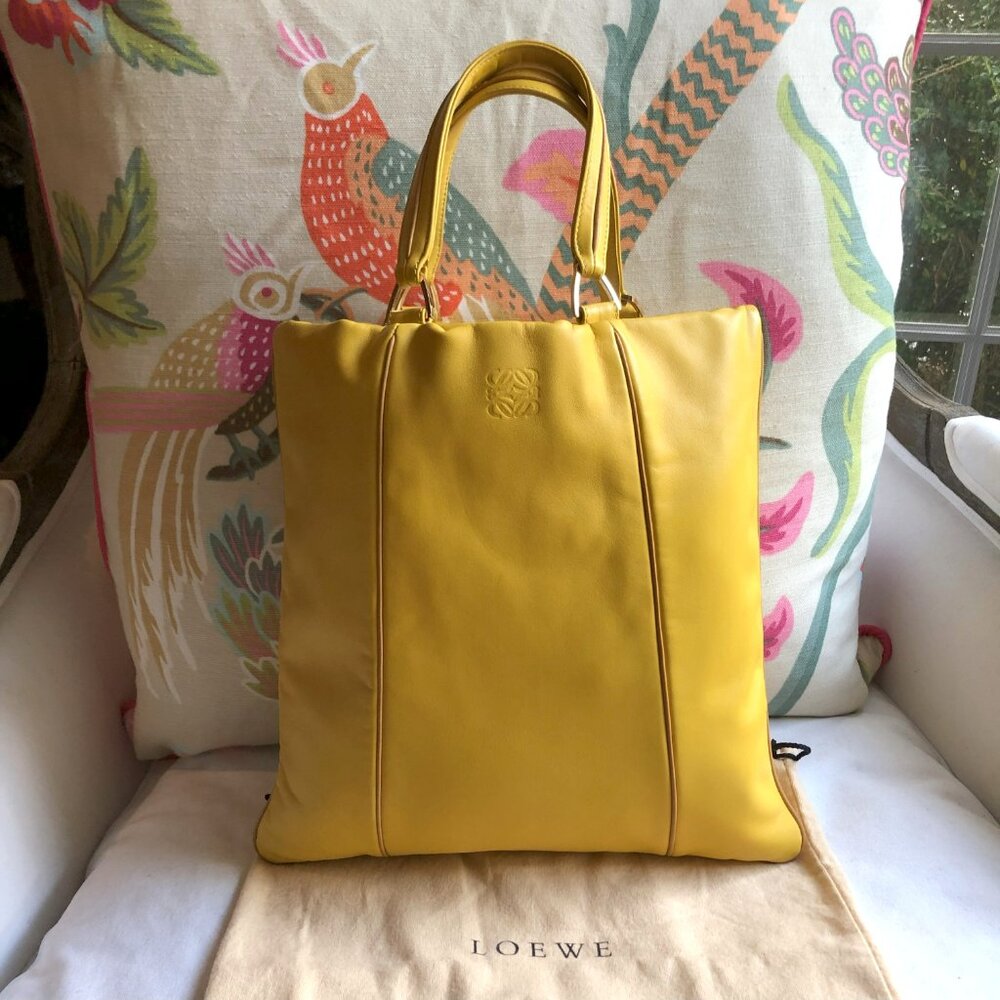 💛 LOEWE Anagram Yellow Leather Shopper Tote Bag - Picture 10 of 12